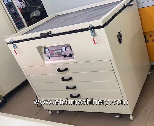 LED Exposure Unit with Integrated Drying Cabinet